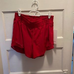 Lululemon Hotty Hot High-Rise Lined Short 4” NWT